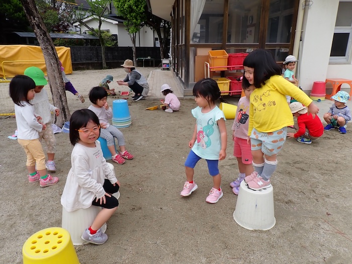 幼児新チーム「4月庭あそび」